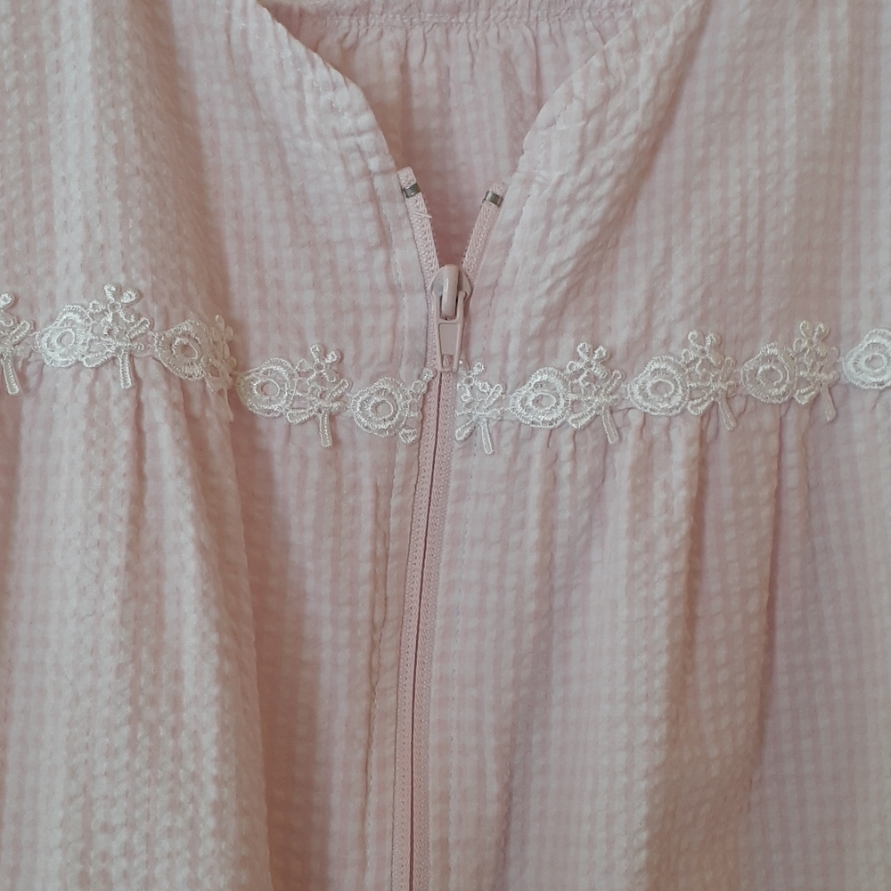 Zip Front Robe PXL - Picture 7 of 8